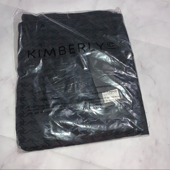 High Rise Glossy Leggings - Picture 3 of 10